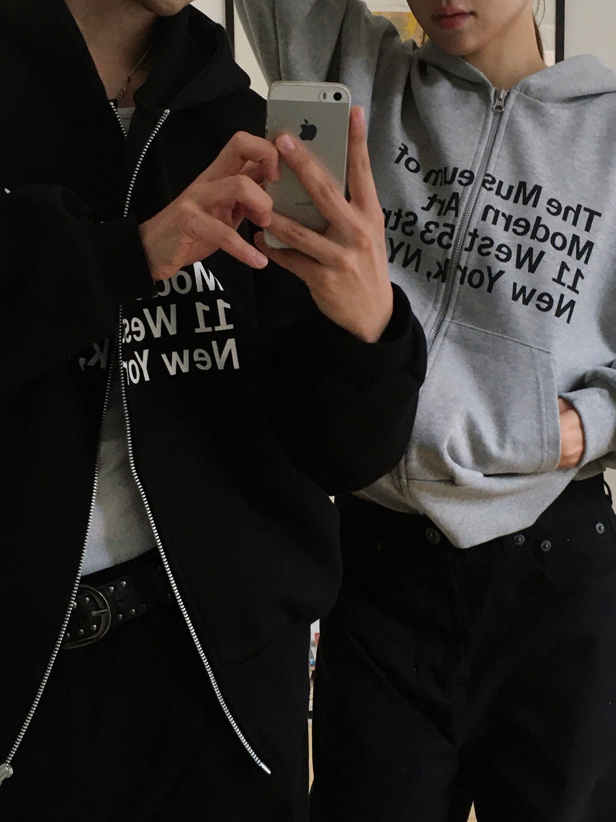 藝術 字母 印花 寬鬆 短版 連帽外套 / 2色 - WHATEVER