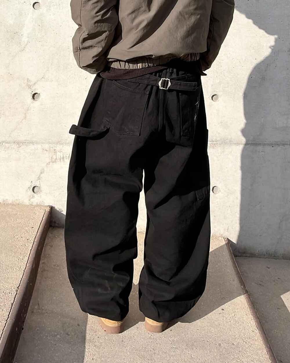 刺繡 星星 畫家 工裝 牛仔褲 / 2色 - WHATEVER