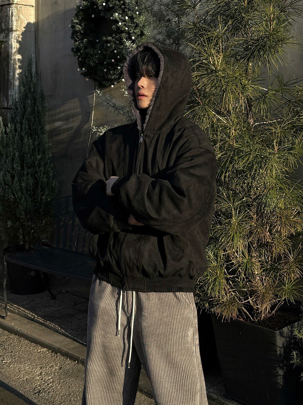 簡約 麂皮 絨毛 雙拉鍊 連帽外套 / 2色 - WHATEVER