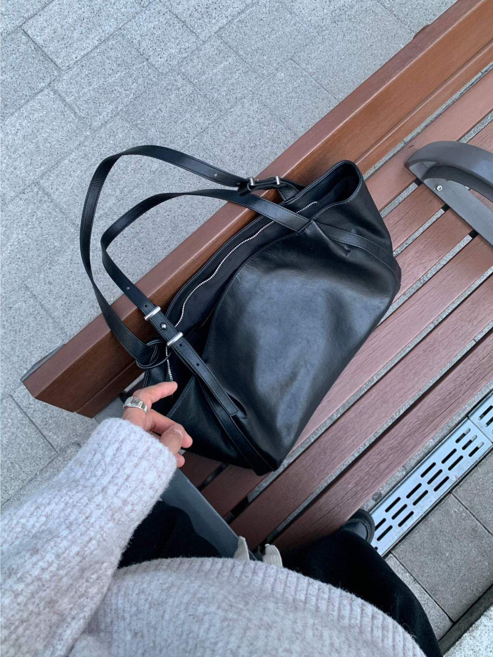 簡約 質感 皮革 單肩 托特包 / 2色【部分現貨】