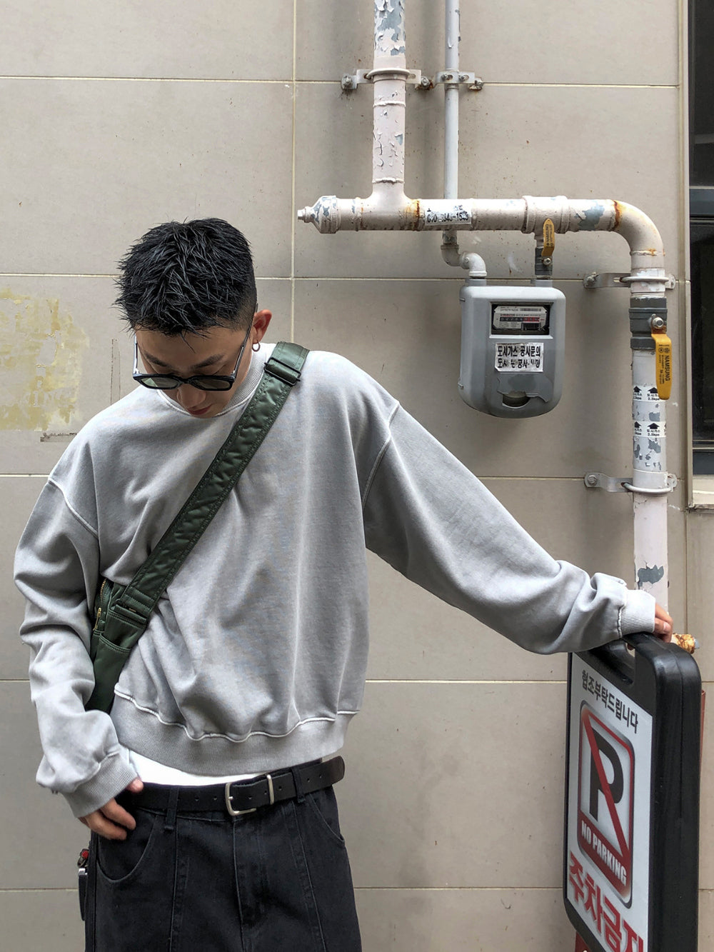 Premium 短寬 水洗 大學T / 4色