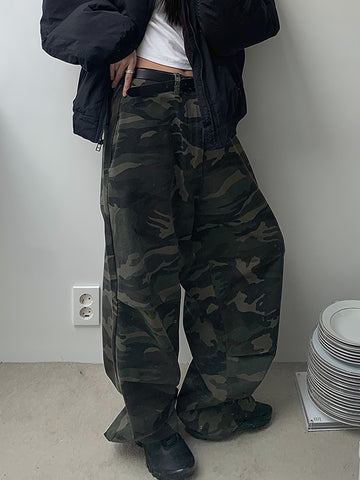 迷彩 厚磅 工裝 降落傘 彎刀褲 / 2色