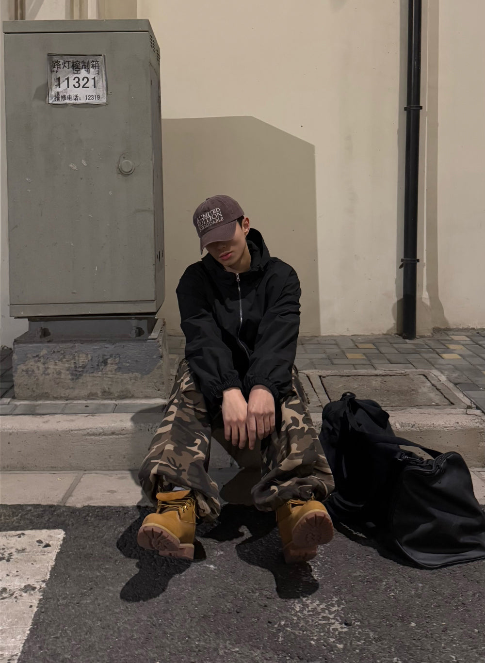 簡約 素面 抽繩 連帽 防風外套 / 2色