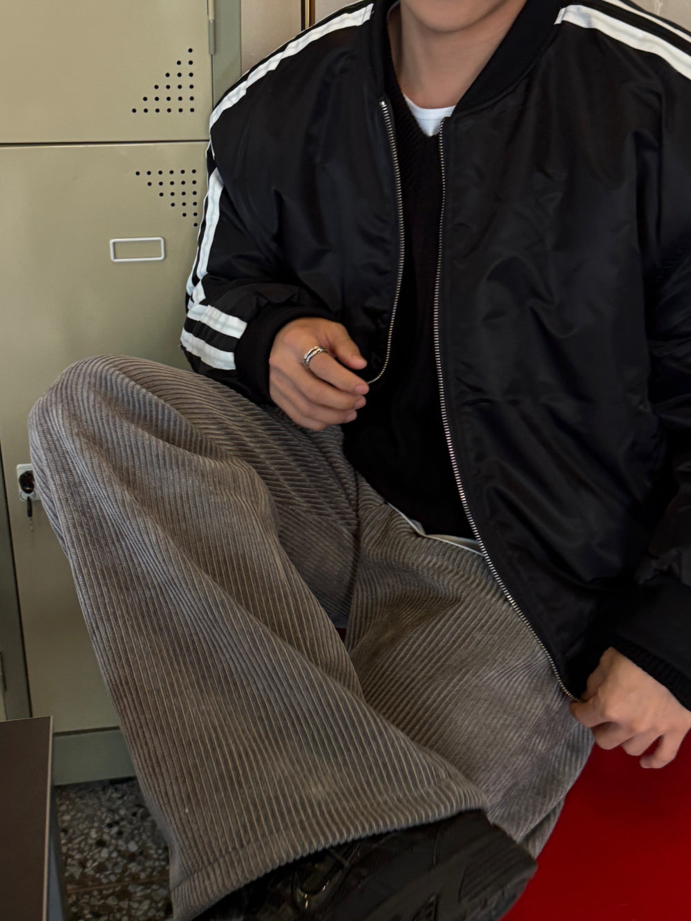 寬鬆 燈芯絨 褲腳抽繩 休閒 落地 長褲 / 4色