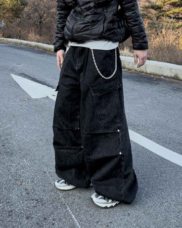 鉚釘 工裝 壓釦 分割剪裁 牛仔褲 / 2色