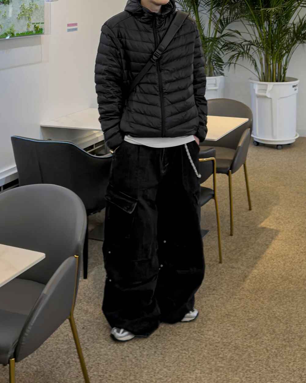 鉚釘 工裝 壓釦 分割剪裁 牛仔褲 / 2色