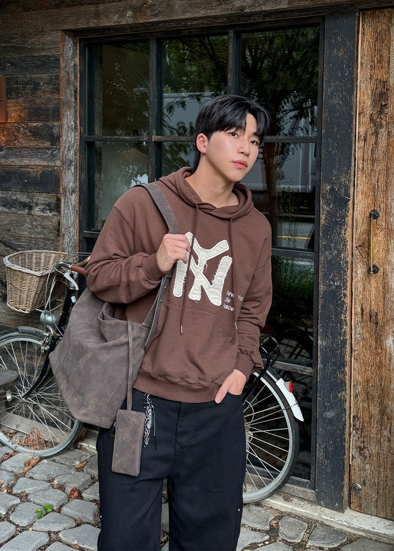 仿舊 質感 磁吸 皮革 寬背帶 斜背包 / 3色