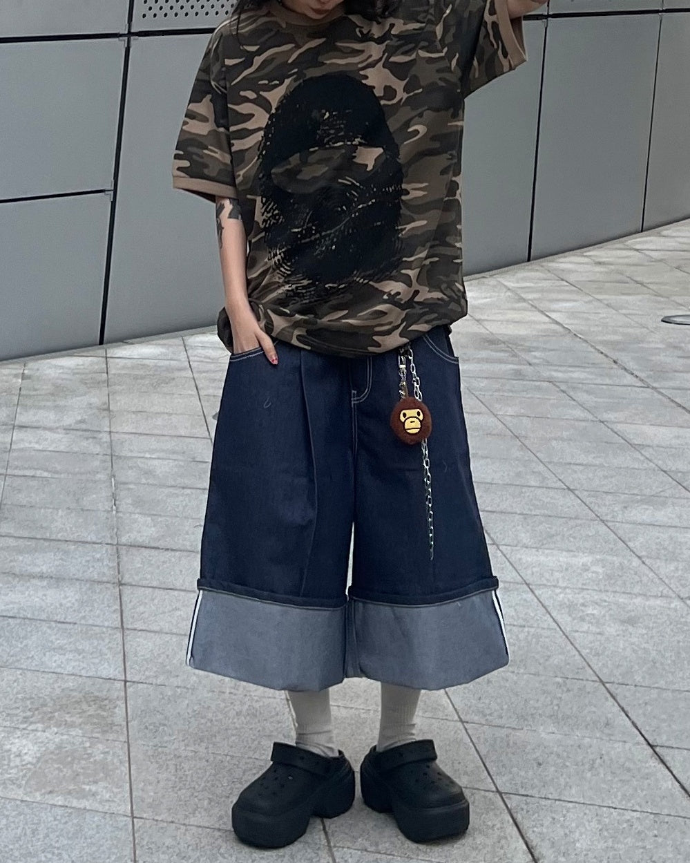 原色 寬版 反摺 牛仔 百慕達 短褲 / 2色