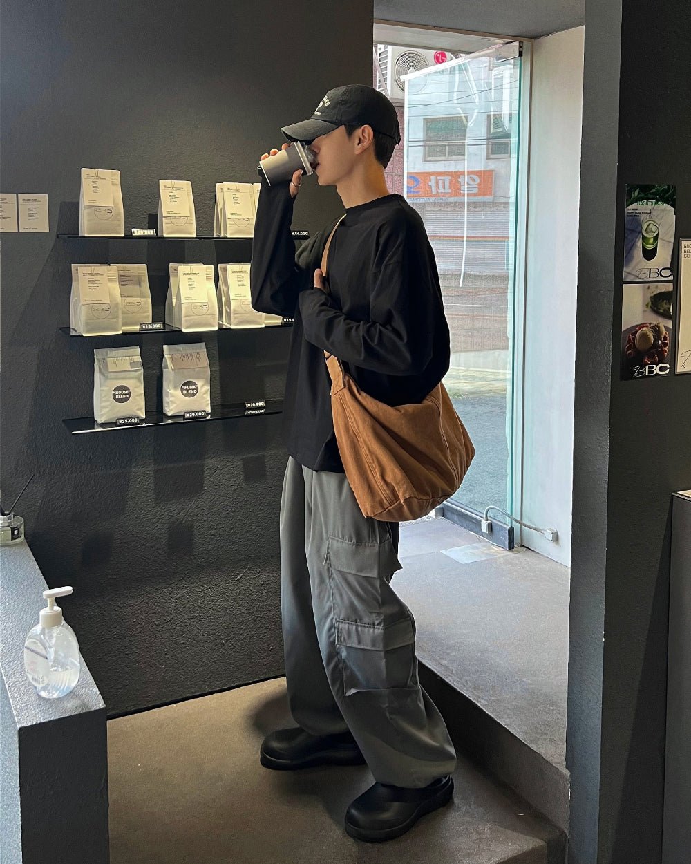 復古 水洗 帆布 側背包 斜背包 / 3色 - WHATEVER