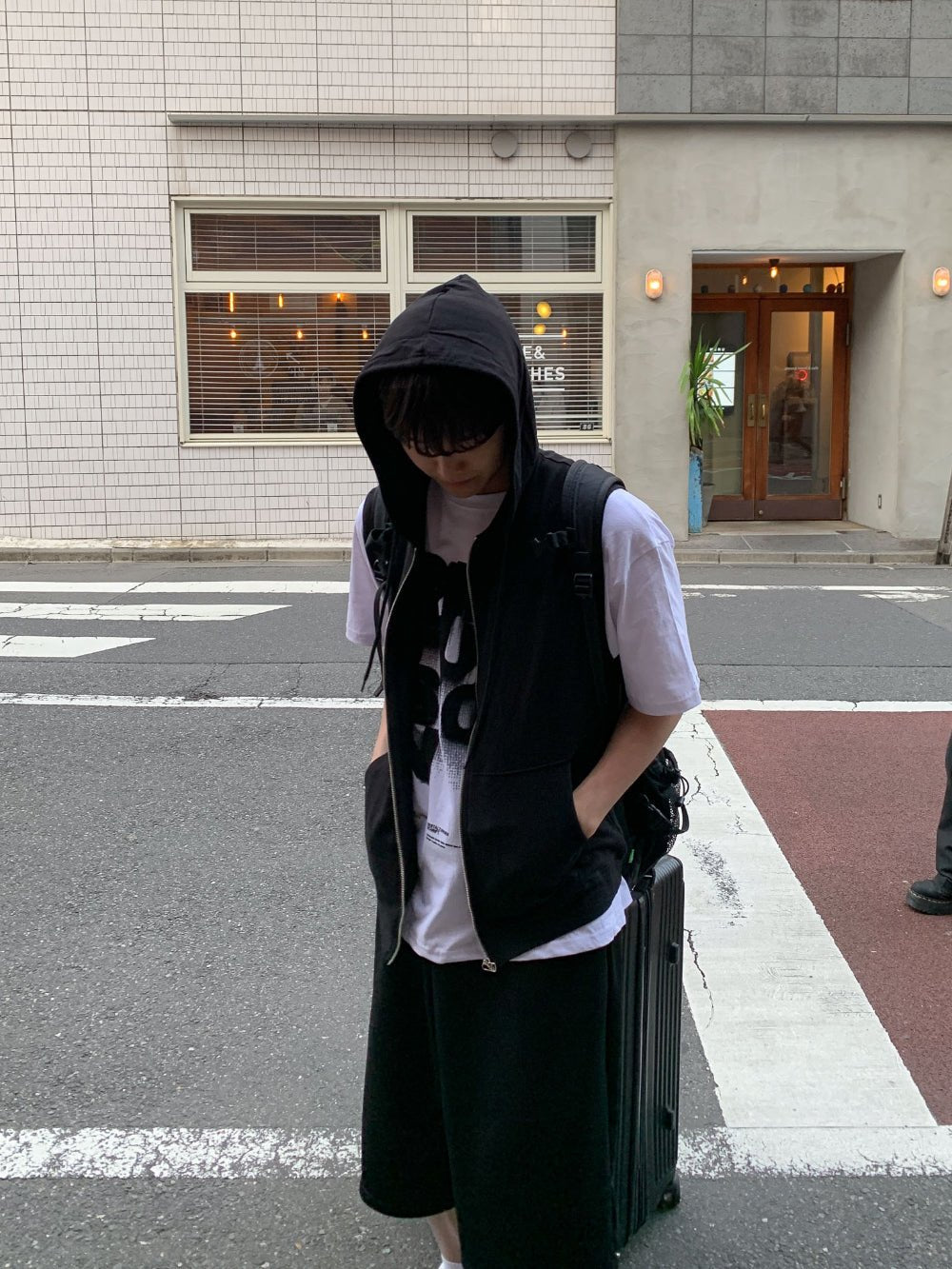 簡約 層次 棉質 無袖 拉鍊 連帽 背心 / 3色 - WHATEVER STUDIO