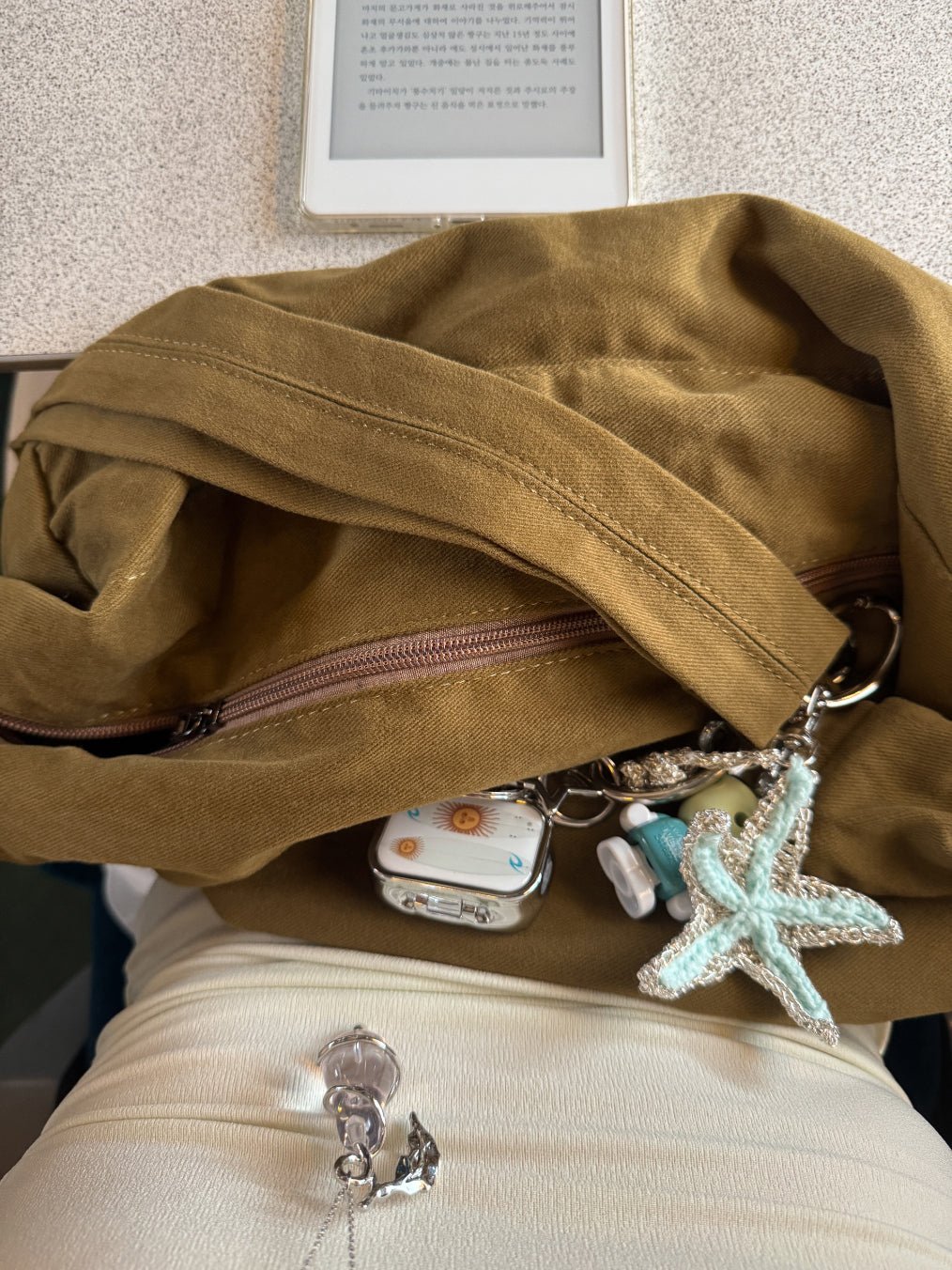 復古 慵懶 棉質 半月 斜背包 / 3色 - WHATEVER STUDIO