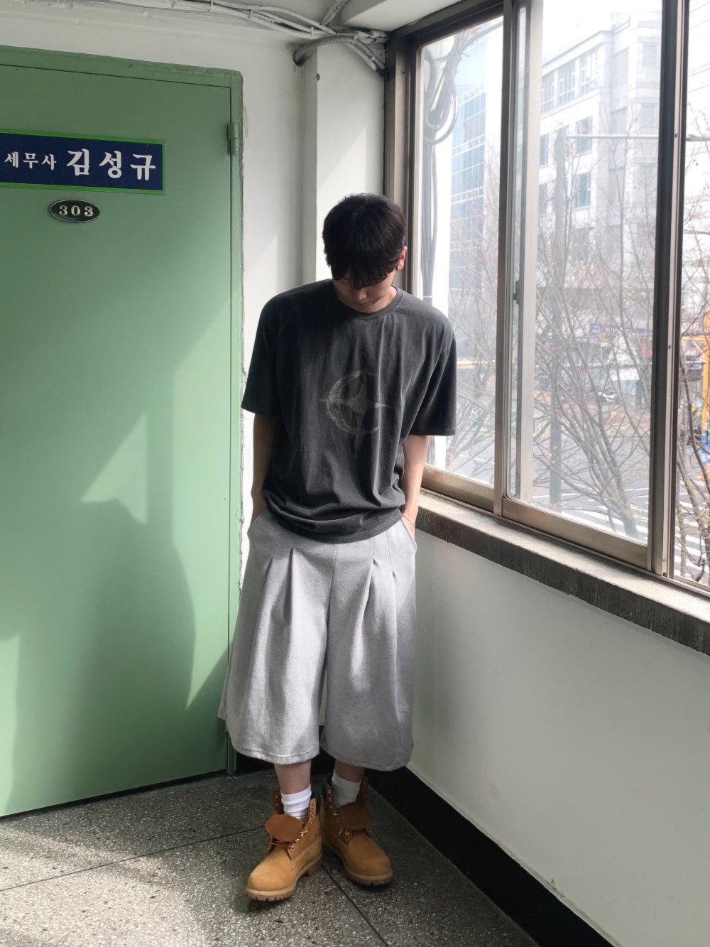 雙打摺 膝下 七分 百慕達 棉質 短褲 / 4色 - WHATEVER