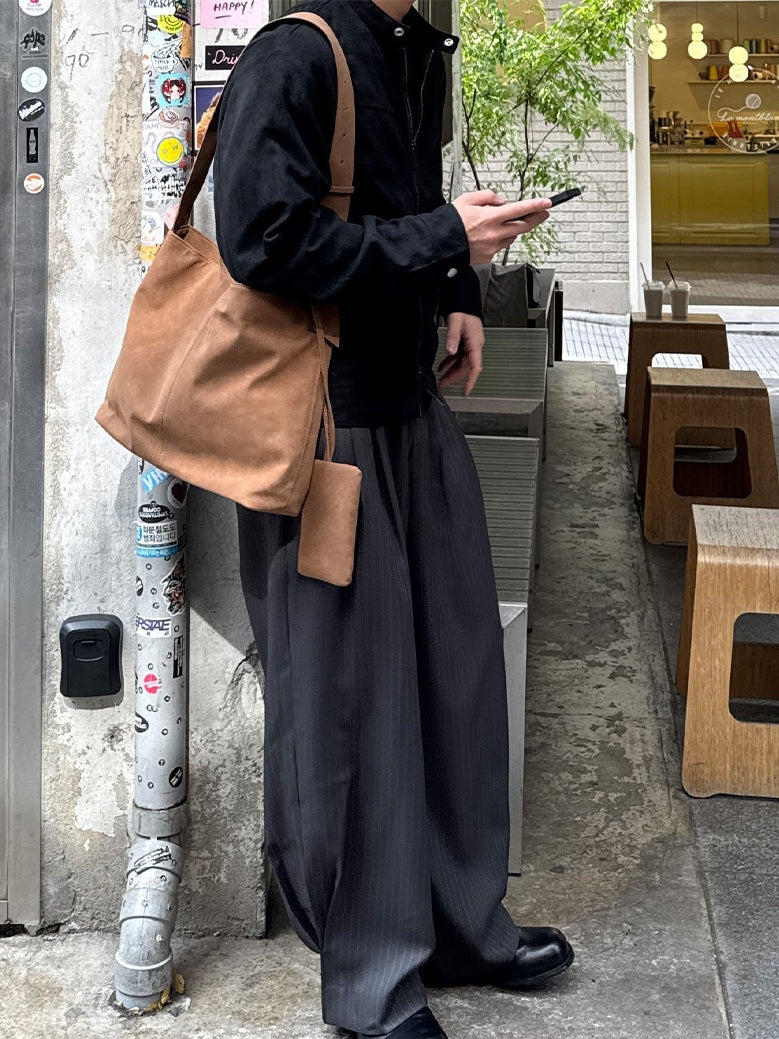 弧形 條紋 打褶 彎刀 西裝褲 / 3 色【部分現貨】