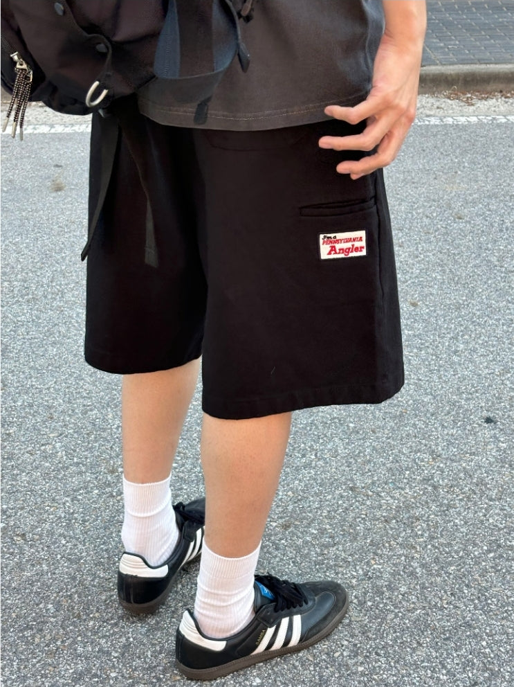 簡約 百搭 電繡 小標 百慕達 短褲 / 4色【部分現貨】
