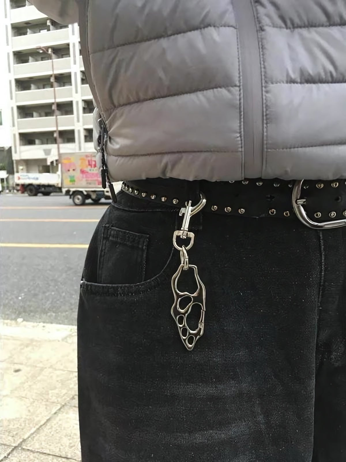 Hollow Skeleton Metal Keychain - WHATEVER