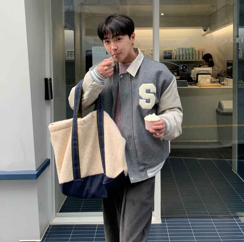 羊羔絨 拼接 帆布 寬底 肩背 托特包 - WHATEVER