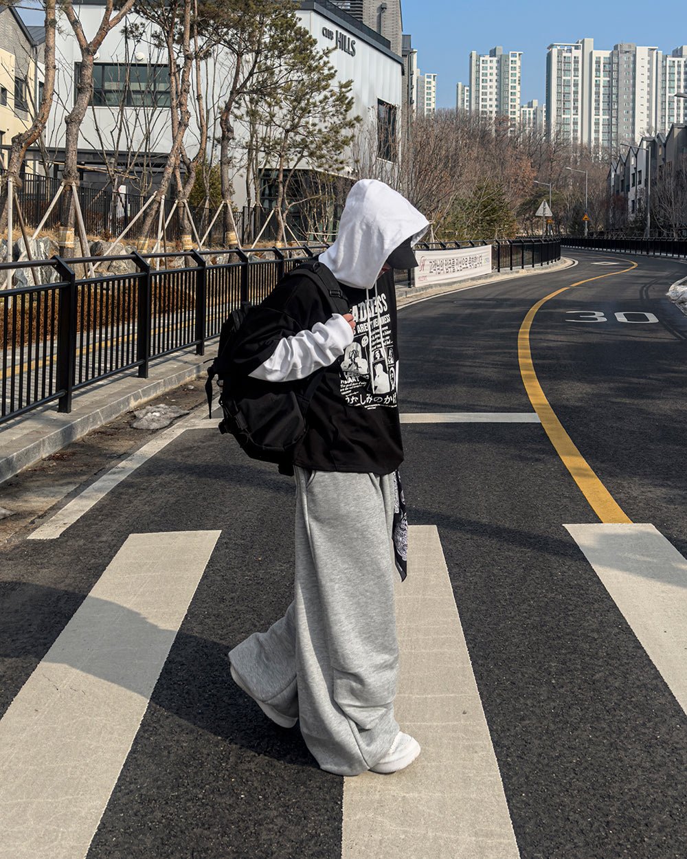 街頭 印花 拼色 假兩件 連帽 帽T / 3色 - WHATEVER STUDIO